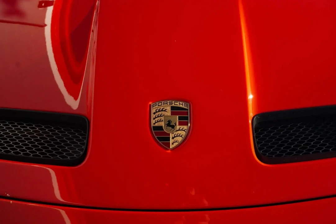 2023 Porsche 992 GT3 - Image 9 of 21