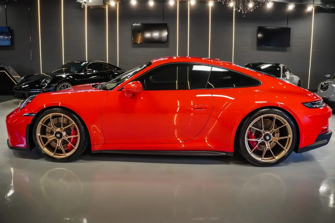 2023 Porsche 992 GT3 - Image 3 of 21
