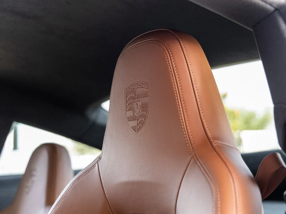 2023 Porsche 992 GT3 - Image 8 of 9