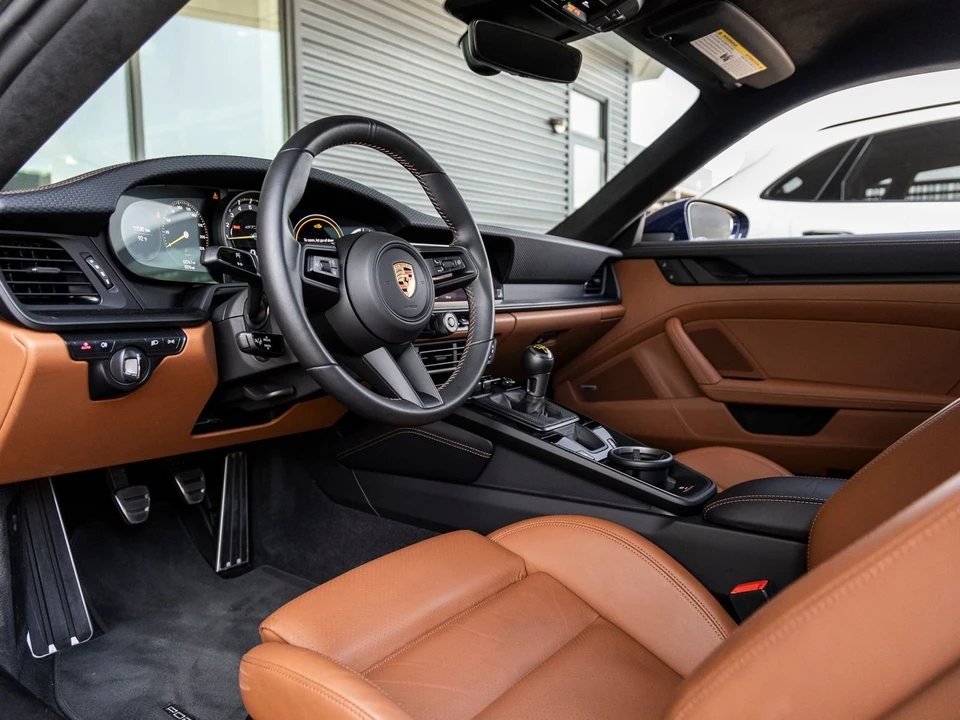 2023 Porsche 992 GT3 - Image 6 of 9