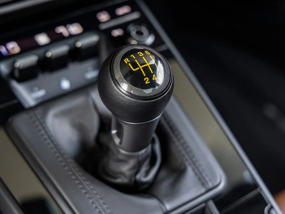 2023 Porsche 992 GT3 - Image 9 of 9