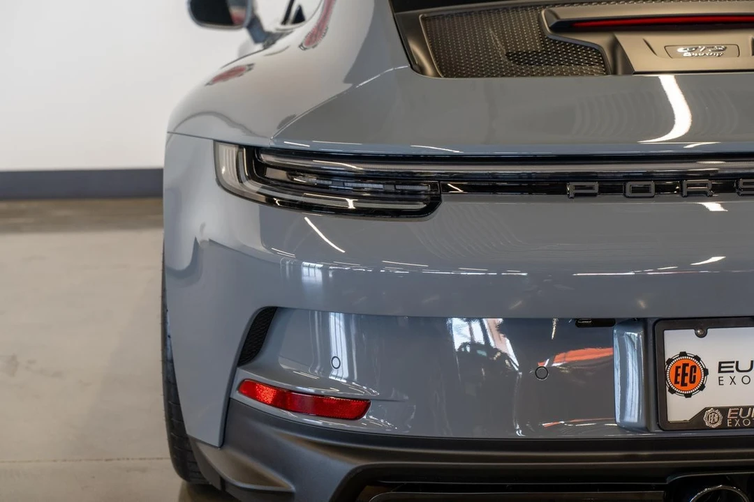 2023 Porsche 992 GT3 - Image 17 of 21