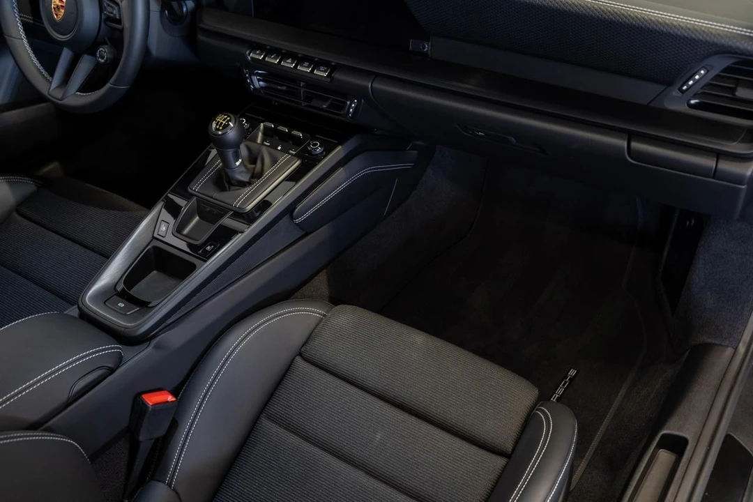 2023 Porsche 992 GT3 - Image 10 of 21