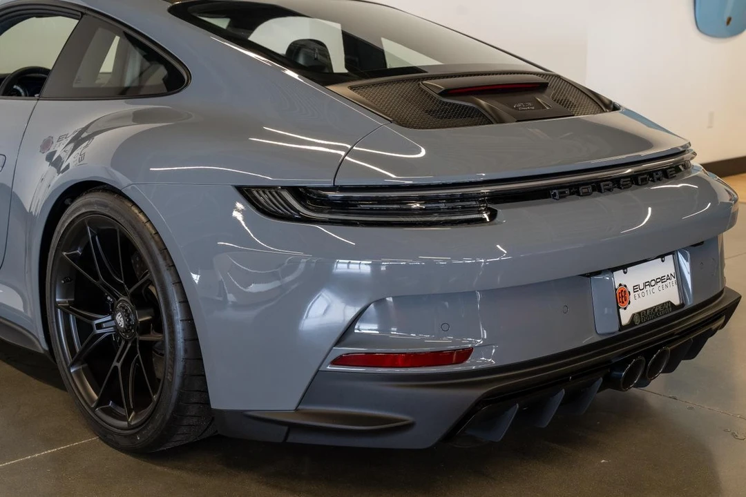 2023 Porsche 992 GT3 - Image 16 of 21