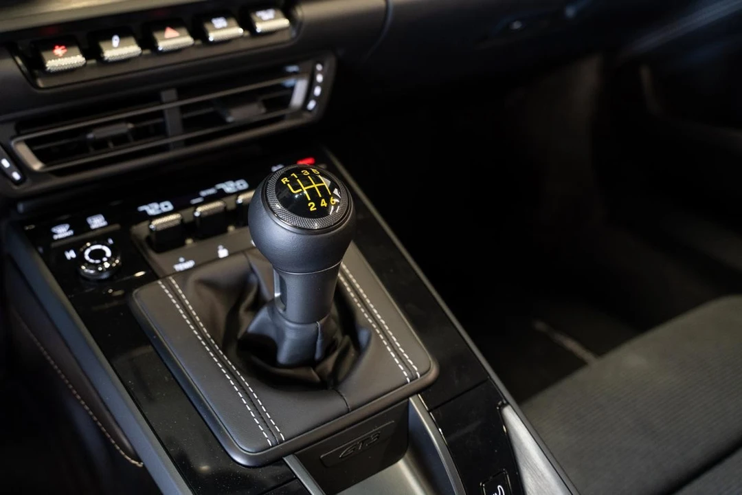 2023 Porsche 992 GT3 - Image 10 of 21