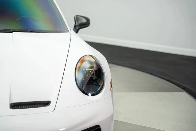 2023 Porsche 992 GT3 - Image 14 of 21