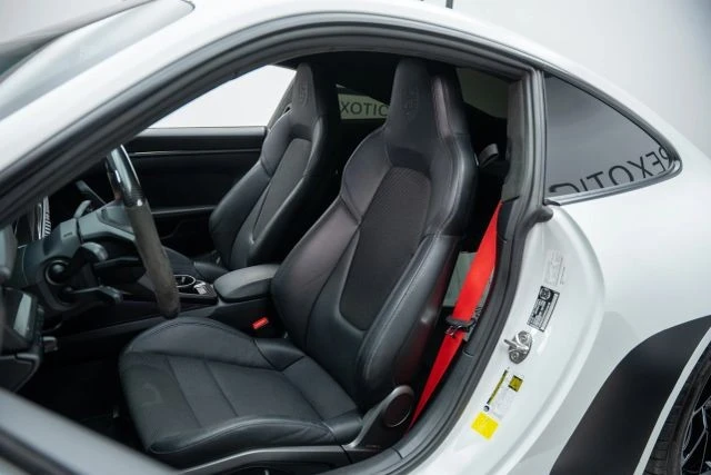 2023 Porsche 992 GT3 - Image 3 of 21
