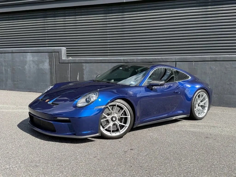2023 Porsche 992 GT3 Touring - Image 4 of 31