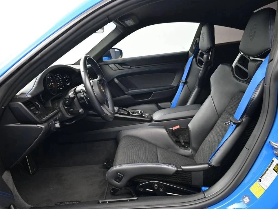 2023 Porsche 992 GT3 Touring - Image 5 of 5