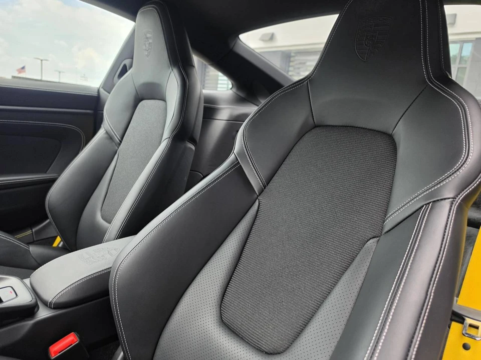 2023 Porsche 992 GT3 Touring - Image 5 of 5