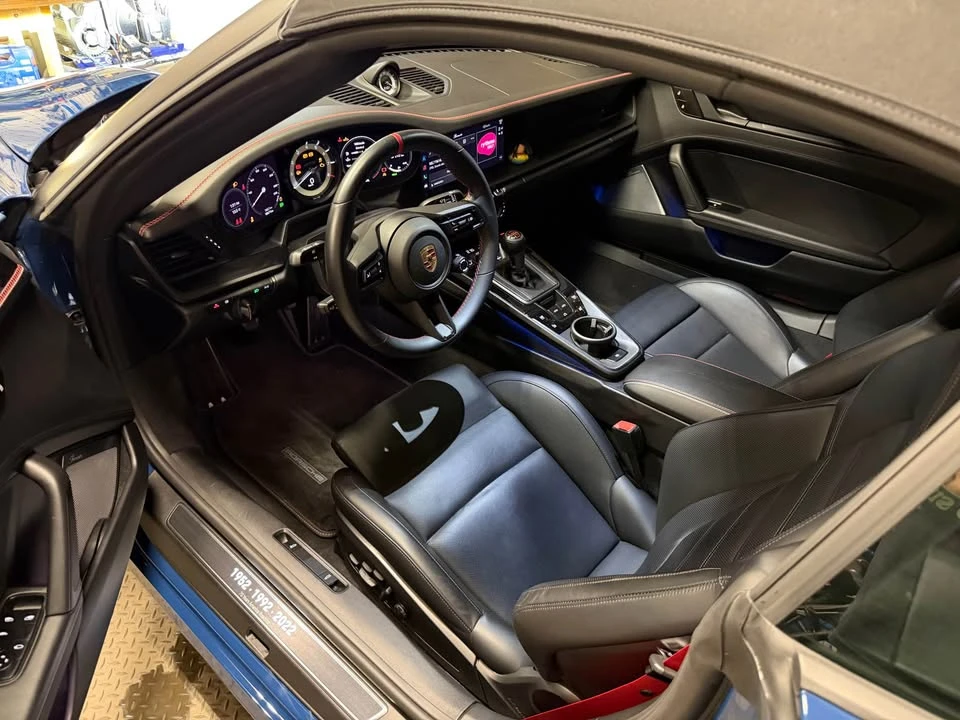 2023 Porsche 992 Carrera - Image 5 of 6