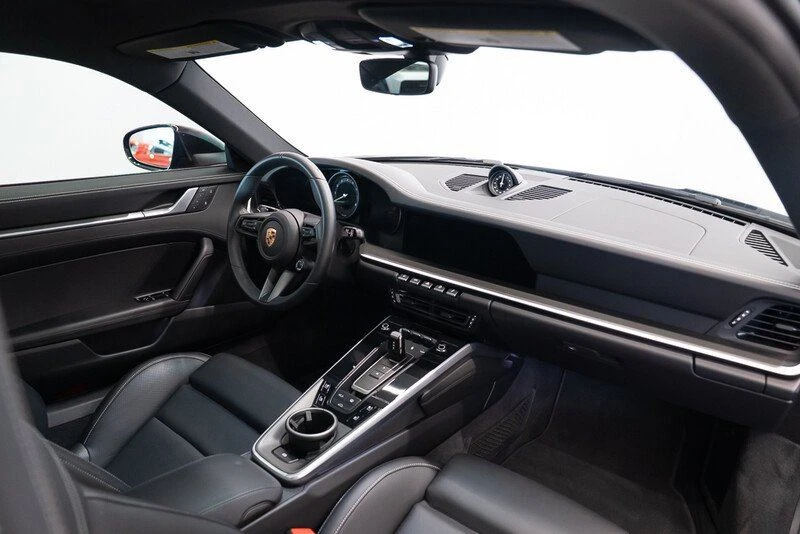 2023 Porsche 992 Carrera - Image 19 of 20