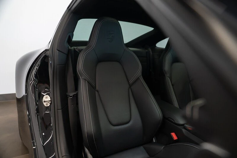 2023 Porsche 992 Carrera - Image 15 of 20