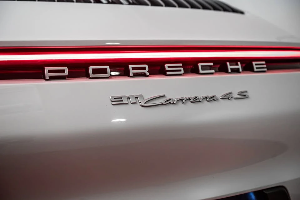 2023 Porsche 992 Carrera T - Image 8 of 10
