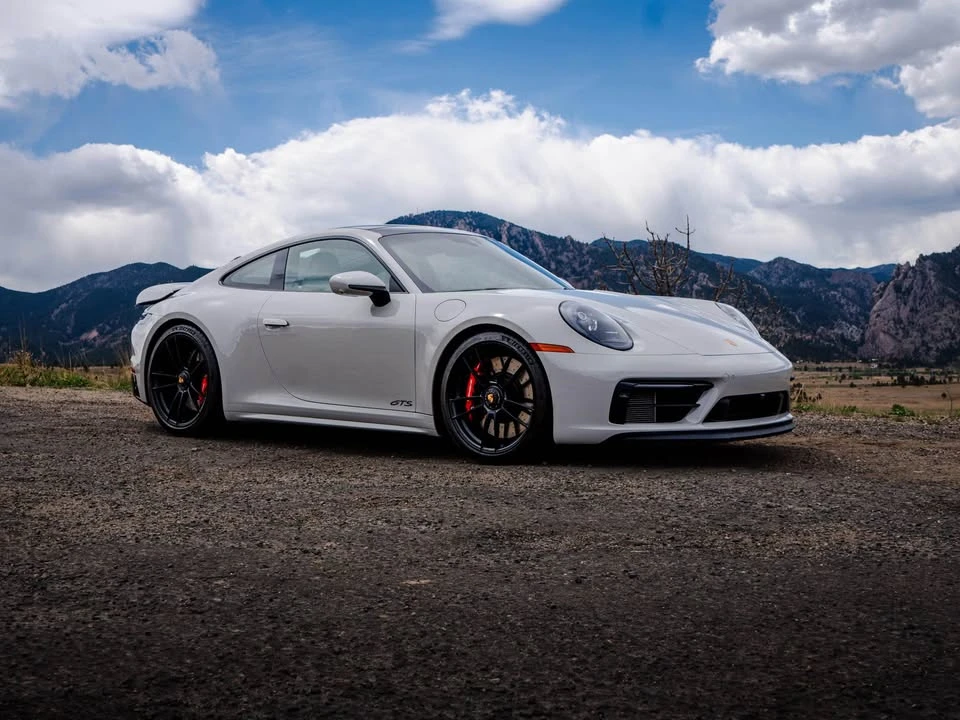 2023 Porsche 992 Carrera - Image 2 of 7