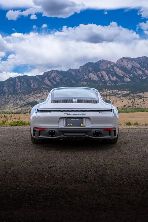 2023 Porsche 992 Carrera - Image 4 of 7