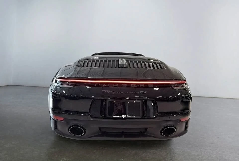 2023 Porsche 992 Carrera - Image 3 of 9