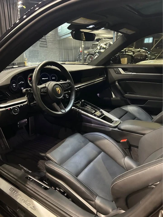 2023 Porsche 992 Carrera - Image 4 of 8
