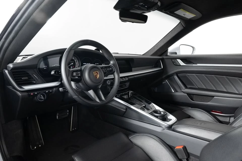 2023 Porsche 992 Carrera - Image 12 of 20