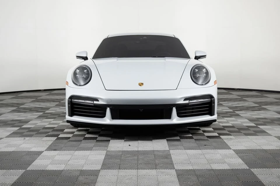 2023 Porsche 992 Carrera - Image 11 of 20