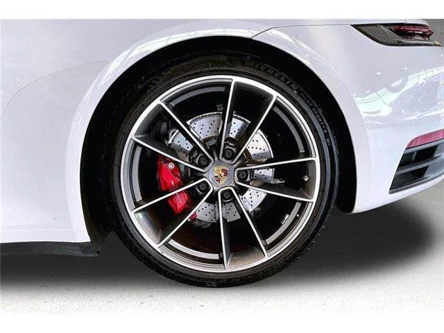 2023 Porsche 992 Carrera - Image 2 of 8
