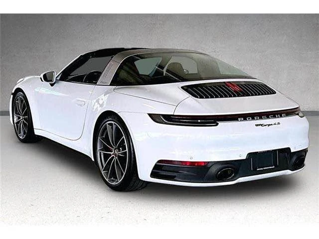2023 Porsche 992 Carrera - Image 4 of 8