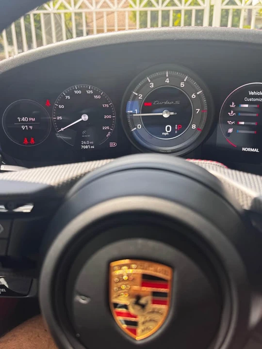 2023 Porsche 992 Carrera - Image 8 of 12