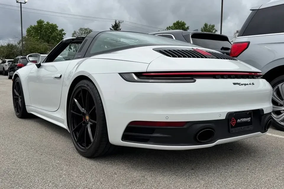 2023 Porsche 992 Carrera S - Image 6 of 20