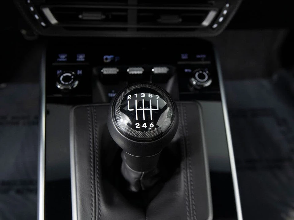 2023 Porsche 992 Sport Classic - Image 27 of 28