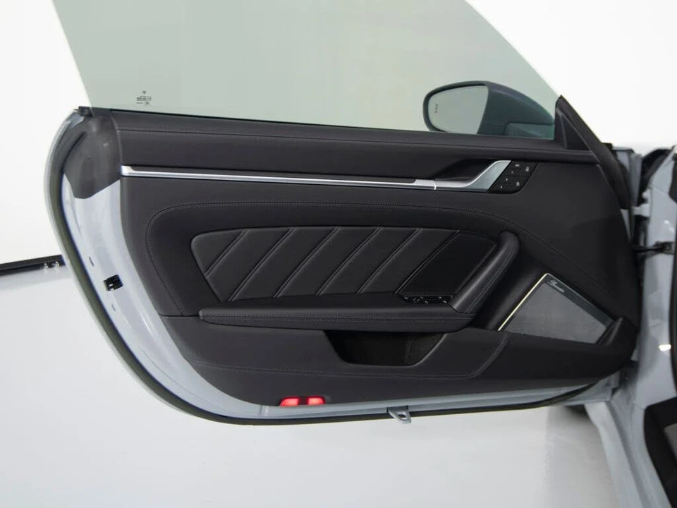 2023 Porsche 992 Sport Classic - Image 13 of 28