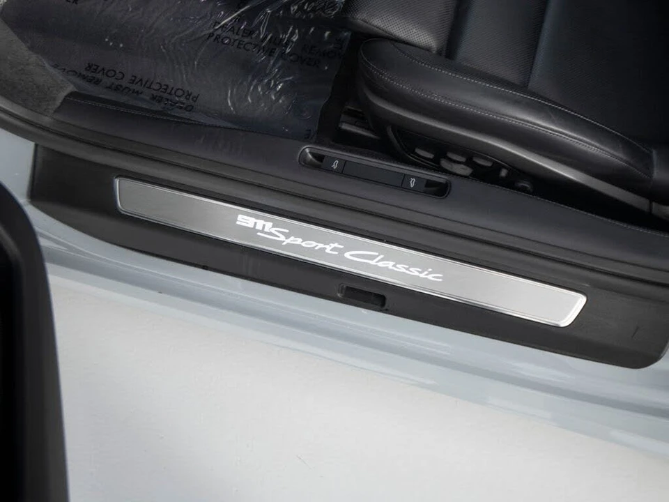 2023 Porsche 992 Sport Classic - Image 17 of 28