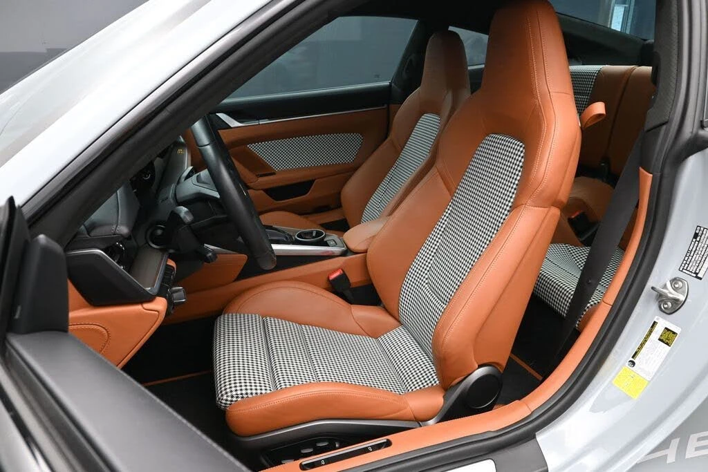 2023 Porsche 992 Sport Classic - Image 5 of 31