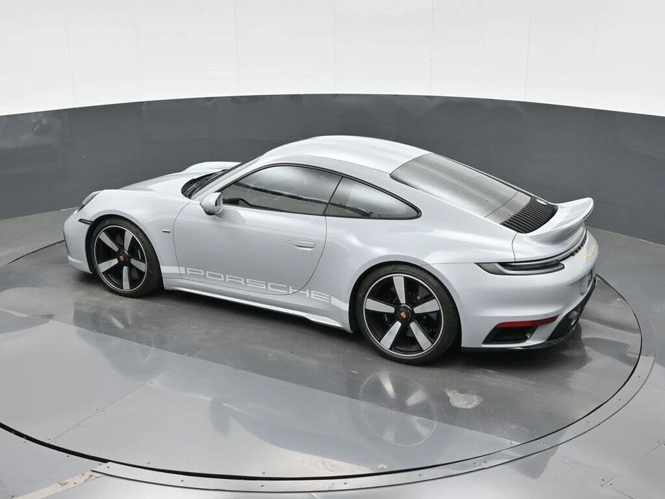 2023 Porsche 992 Sport Classic - Image 27 of 31