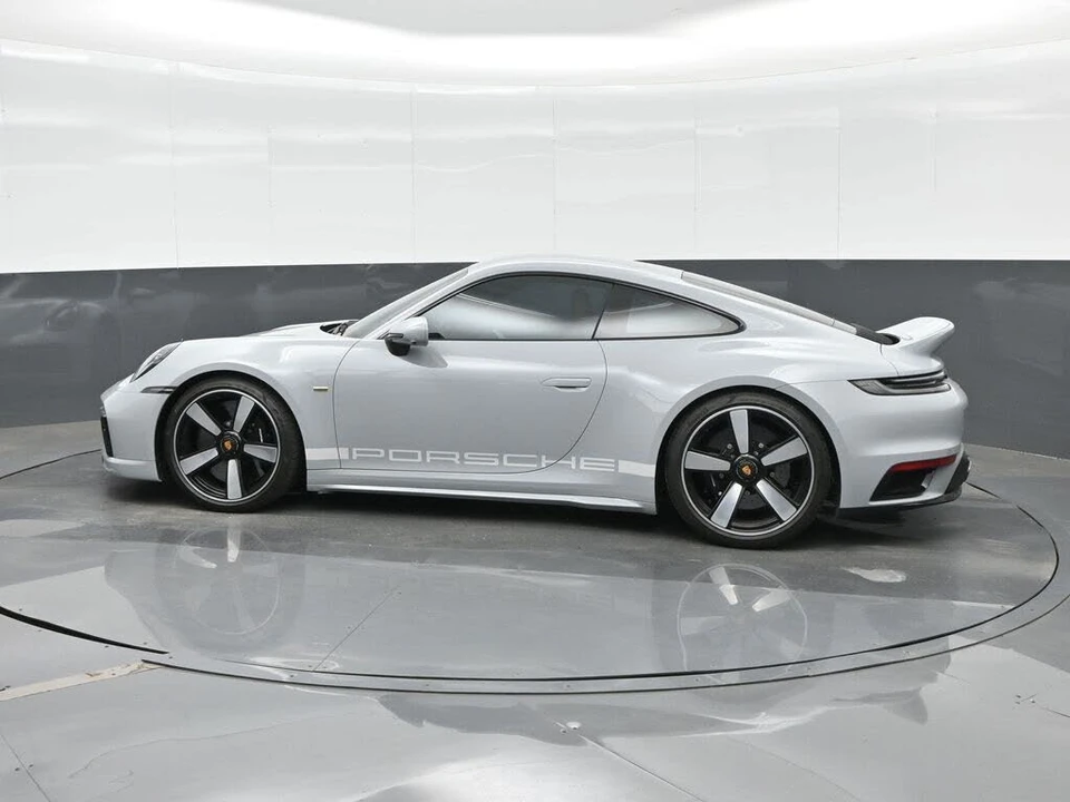 2023 Porsche 992 Sport Classic - Image 2 of 31