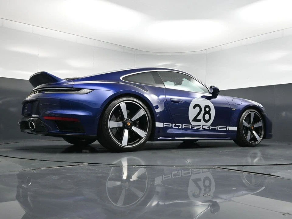 2023 Porsche 992 Sport Classic - Image 26 of 31