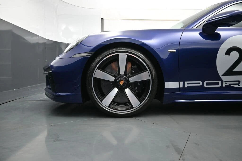 2023 Porsche 992 Sport Classic - Image 7 of 31