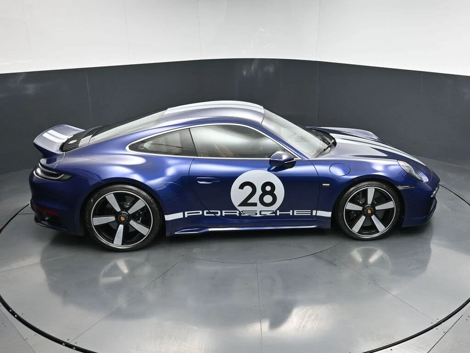 2023 Porsche 992 Sport Classic - Image 19 of 31