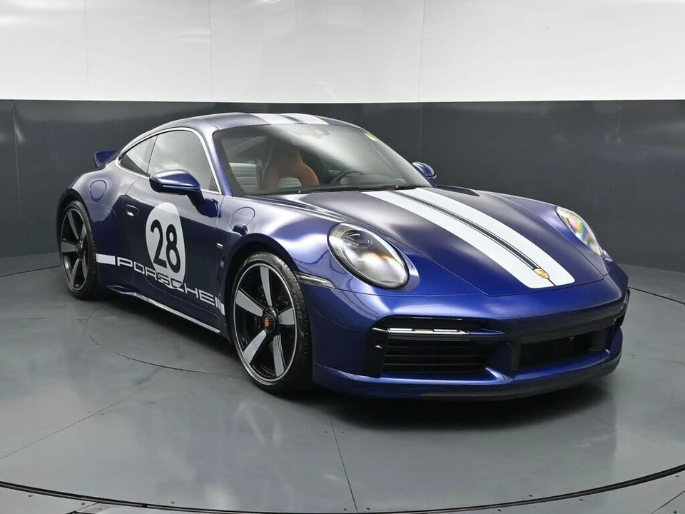 2023 Porsche 992 Sport Classic - Image 12 of 31
