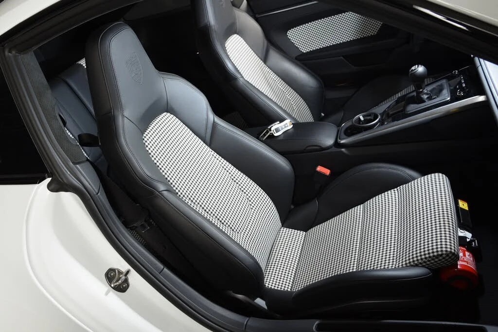 2023 Porsche 992 Sport Classic - Image 5 of 31