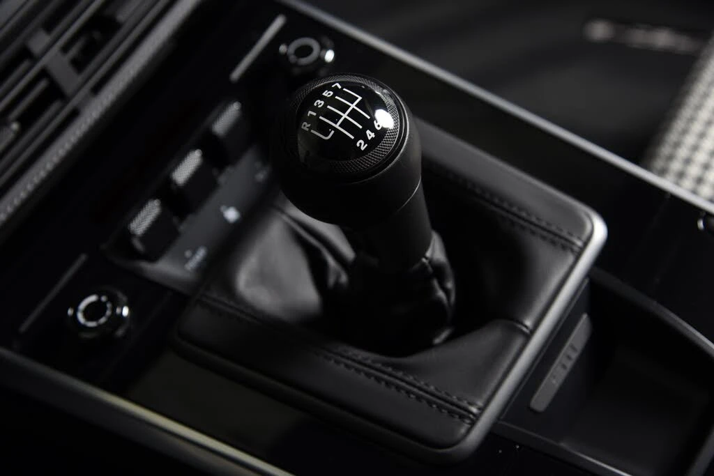 2023 Porsche 992 Sport Classic - Image 6 of 31