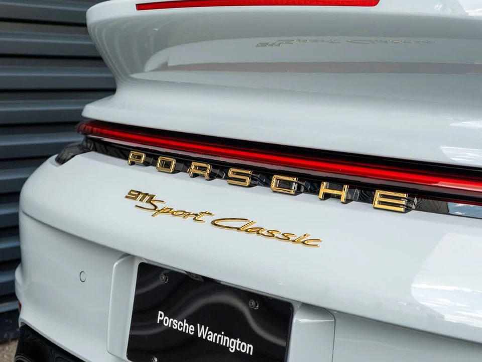 2023 Porsche 992 Sport Classic - Image 21 of 31