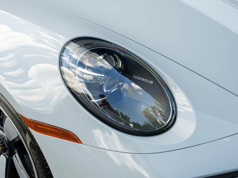2023 Porsche 992 Sport Classic - Image 16 of 31