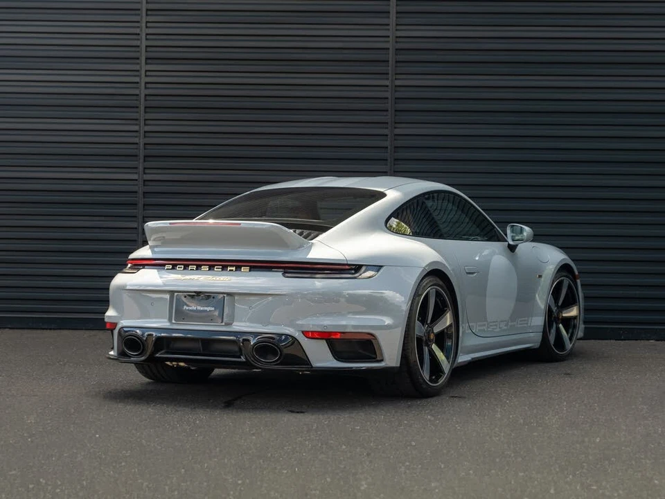 2023 Porsche 992 Sport Classic - Image 8 of 31