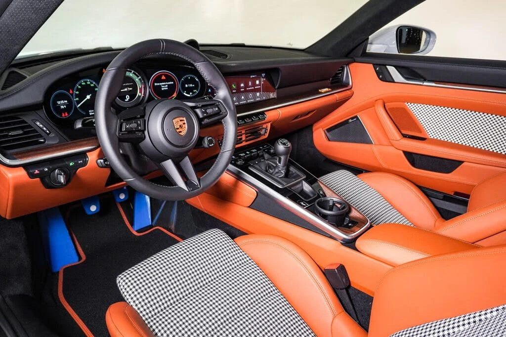 2023 Porsche 992 Sport Classic - Image 4 of 31