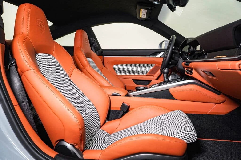 2023 Porsche 992 Sport Classic - Image 18 of 31
