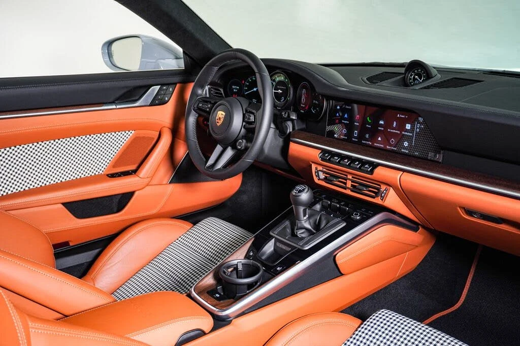 2023 Porsche 992 Sport Classic - Image 16 of 31