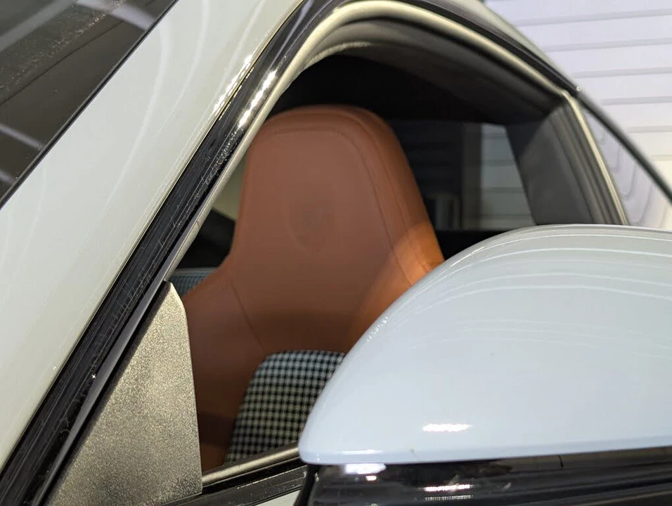 2023 Porsche 992 Sport Classic - Image 19 of 31