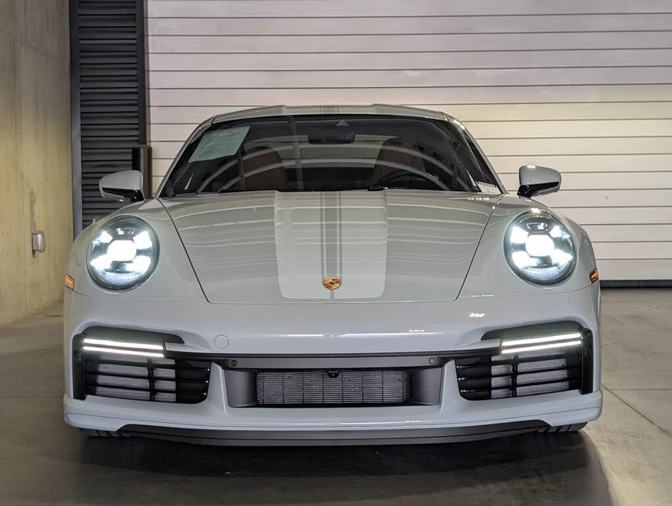 2023 Porsche 992 Sport Classic - Image 10 of 31