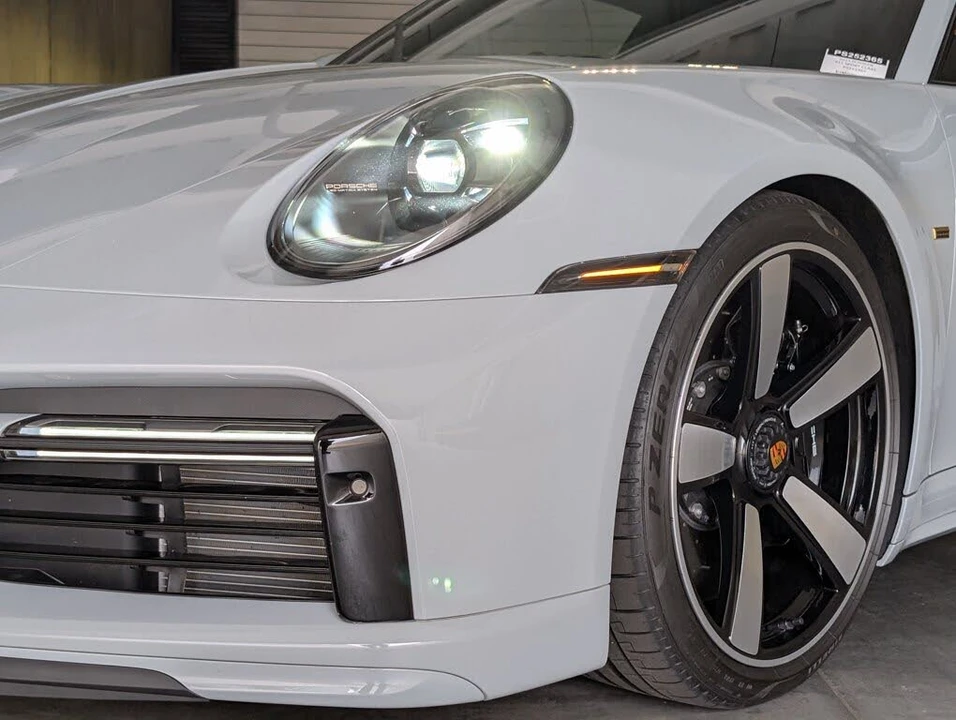 2023 Porsche 992 Sport Classic - Image 11 of 31