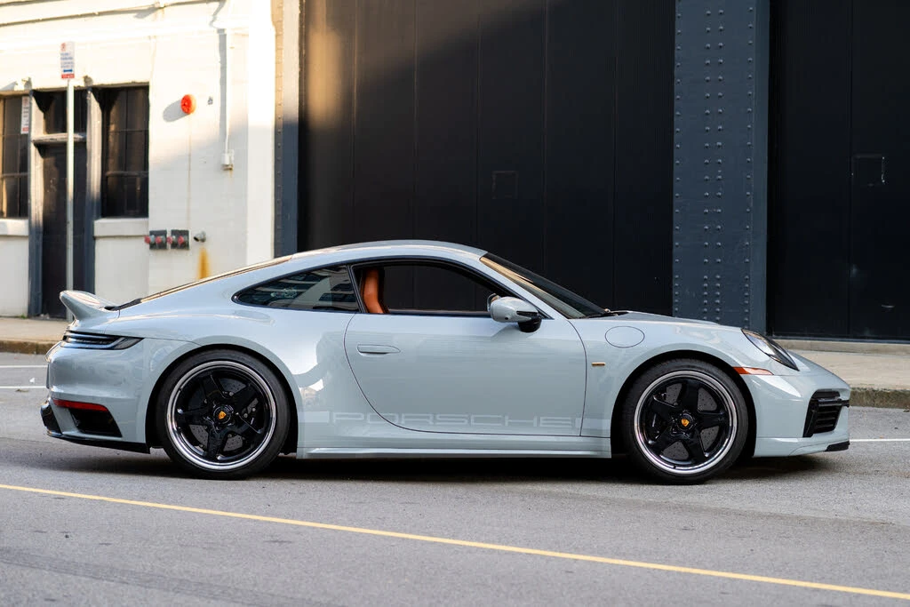 2023 Porsche 992 Sport Classic - Image 7 of 31